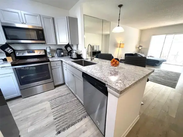 5102 NW 36th Street #611, Lauderdale Lakes, FL 33319