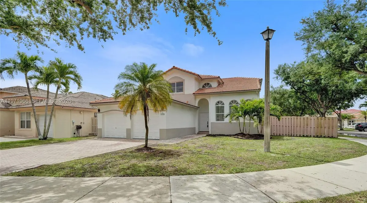 14422 N Royal Cove Circle, Davie, FL 33325 - #1