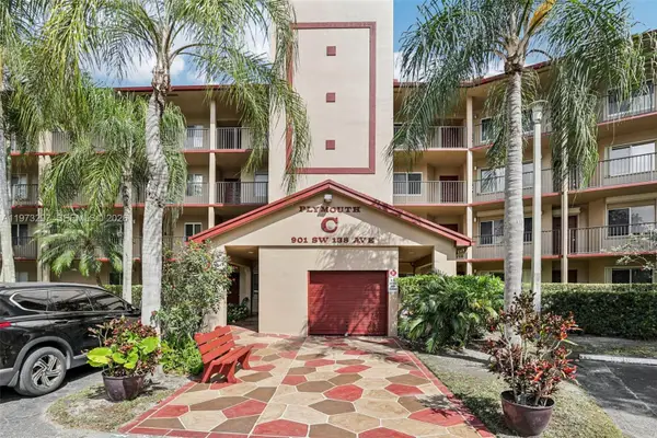 901 SW 138th Avenue #108C, Pembroke Pines, FL 33027