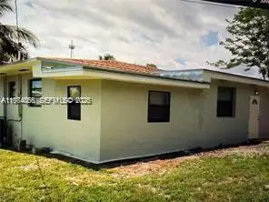 121 NW 188th Street, Miami Gardens, FL 33169 - #3