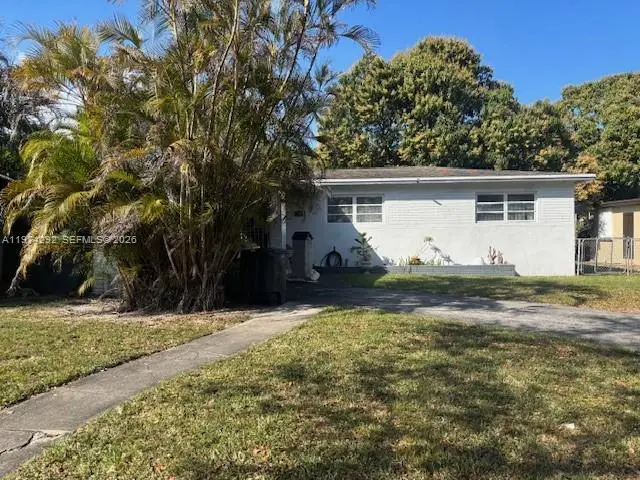 15 NE 130th Street, North Miami, FL 33161 - #1