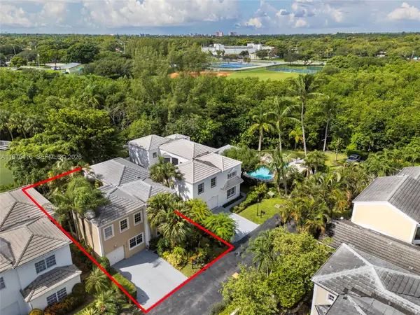 2518 NE 206th Terrace, Miami, FL 33180