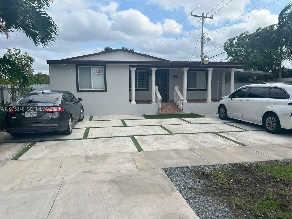 4365 W 1st Avenue, Hialeah, FL 33012 - #1