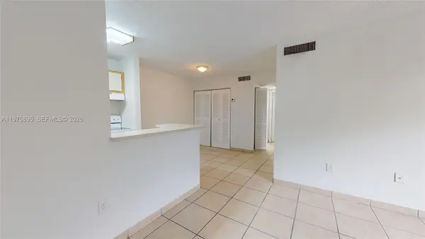 15600 SW 80th Street #L202, Miami, FL 33193