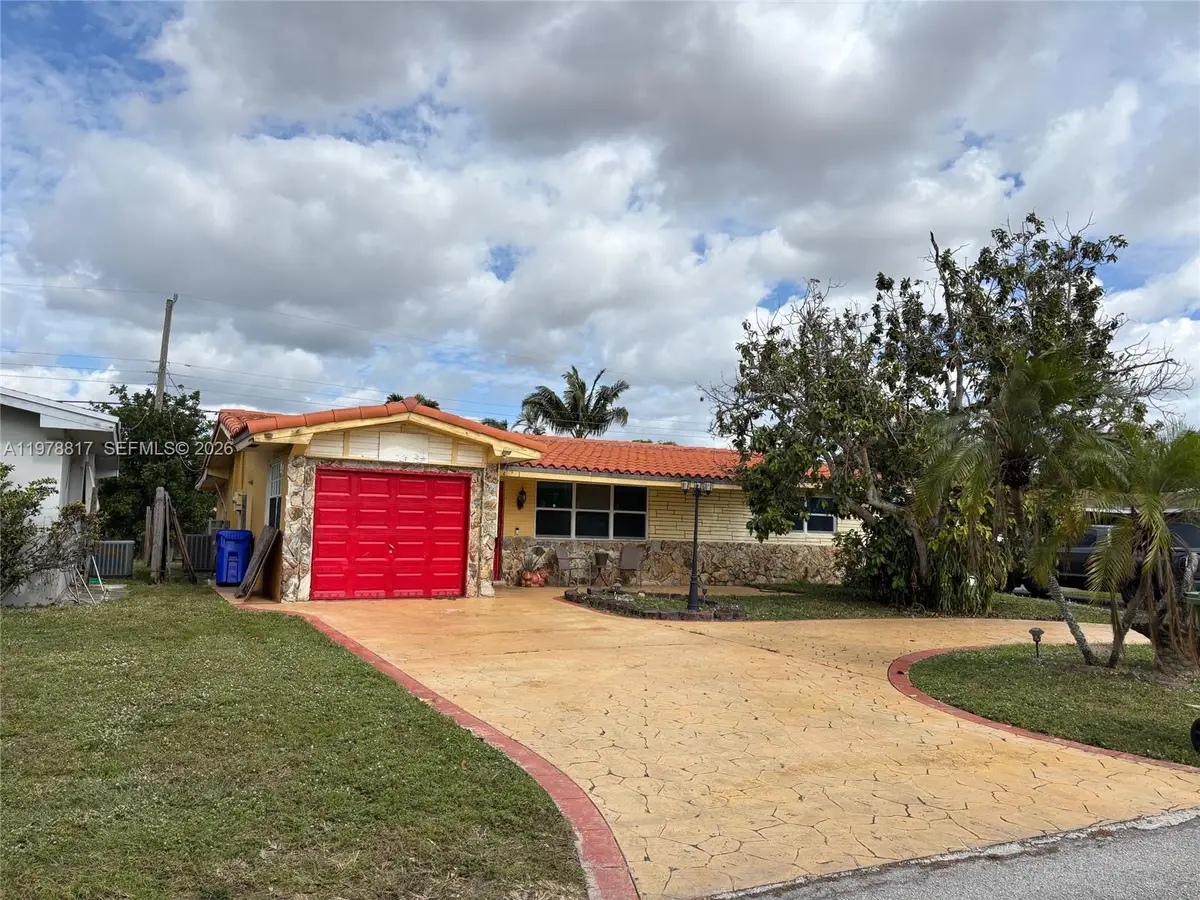 8471 NW 16th Street, Pembroke Pines, FL 33024 - #1