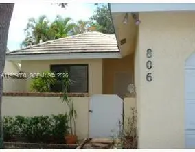 806 Maplewood Drive, Greenacres, FL 33415
