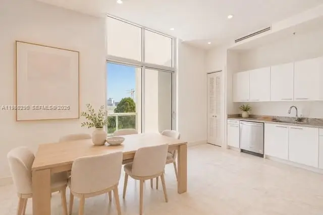 2001 Meridian Avenue #PH16, Miami Beach, FL 33139 - #2