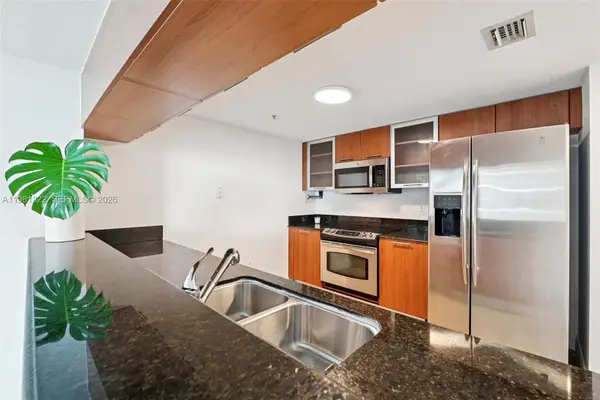 1800 N Bayshore Drive #2811, Miami, FL 33132