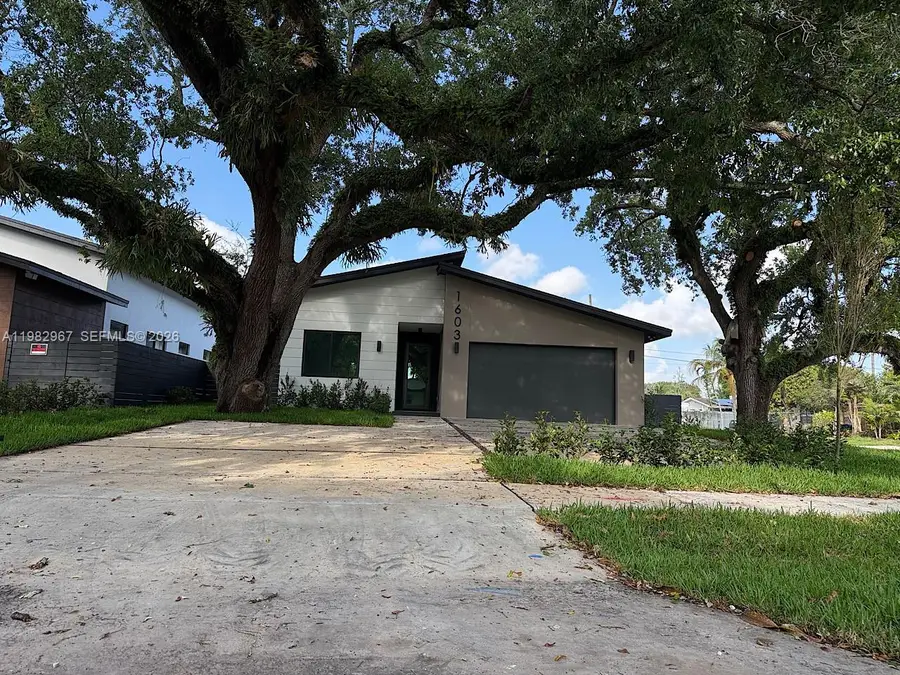 1603 SW 30th Avenue, Fort Lauderdale, FL 33312 - #3