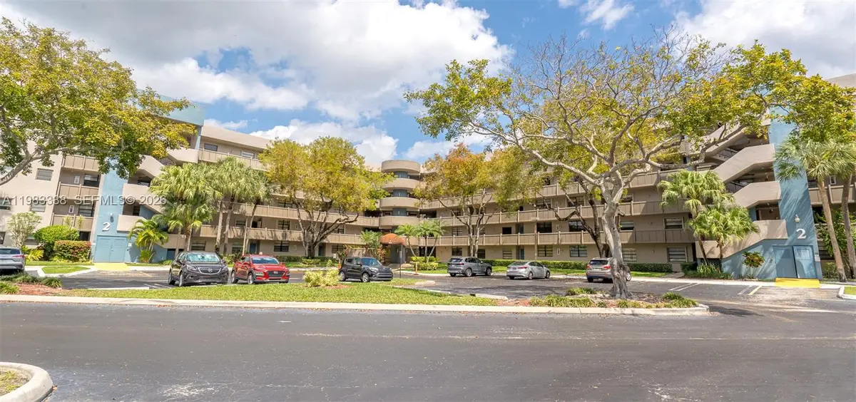 1000 Colony Point Circle #203, Pembroke Pines, FL 33026 - #1