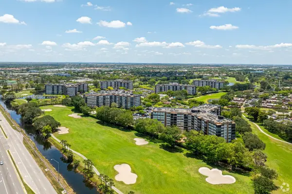1000 E Saint Charles Place #519, Pembroke Pines, FL 33026