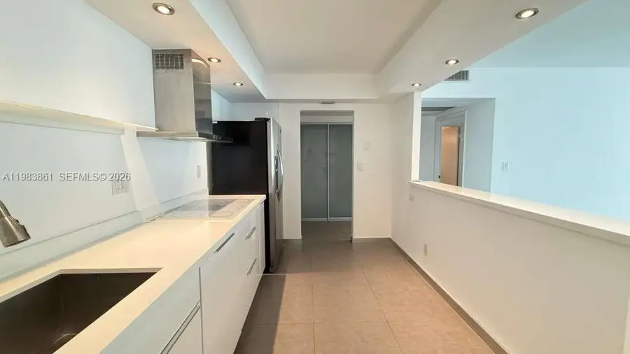 19380 Collins Avenue #905, Sunny Isles Beach, FL 33160 - #3