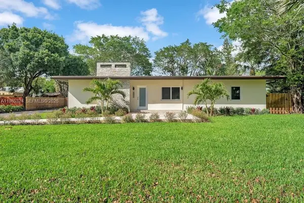 4053 SW 8th Street, Plantation, FL 33317