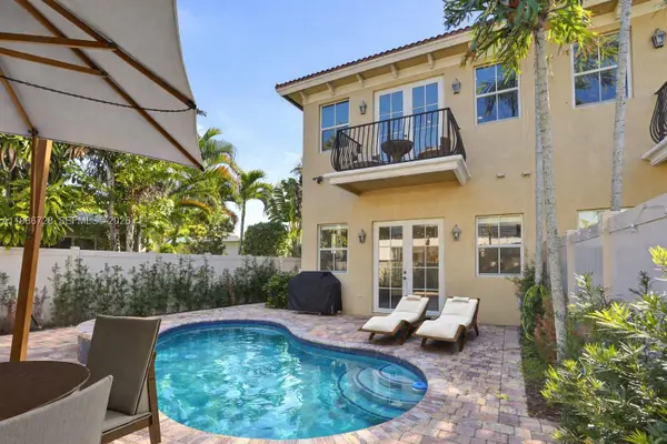 1121 NE 14th Avenue, Fort Lauderdale, FL 33304