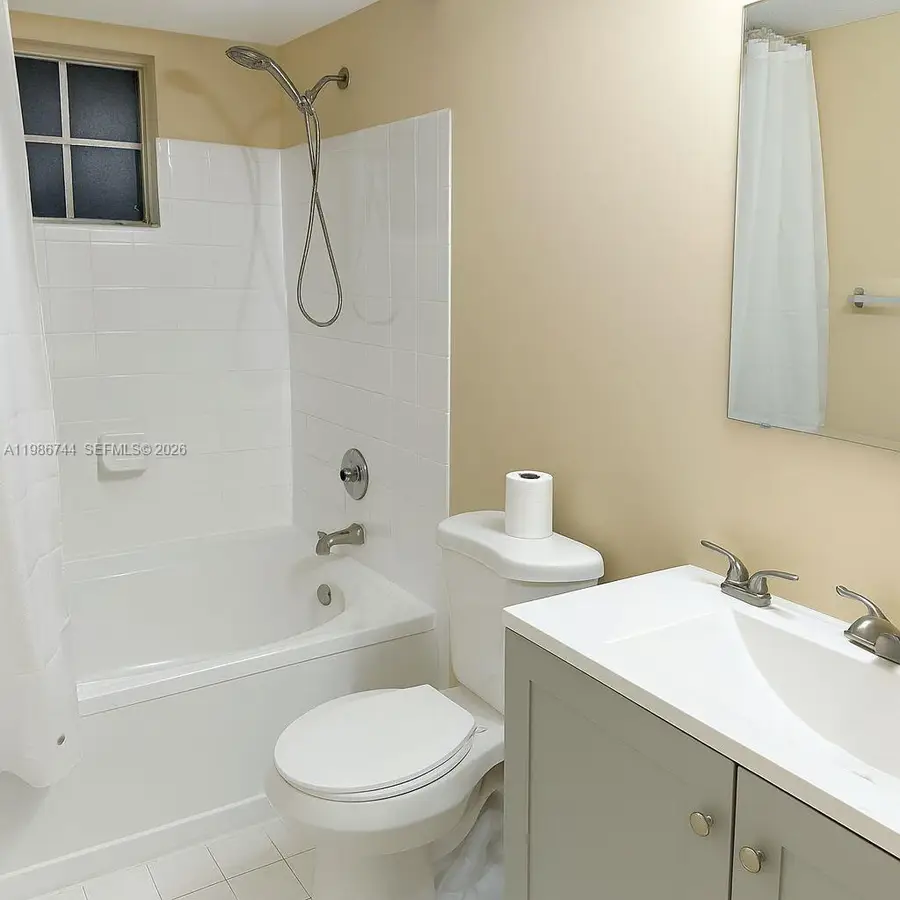 17150 N Bay Road #2122, Sunny Isles Beach, FL 33160 - #3