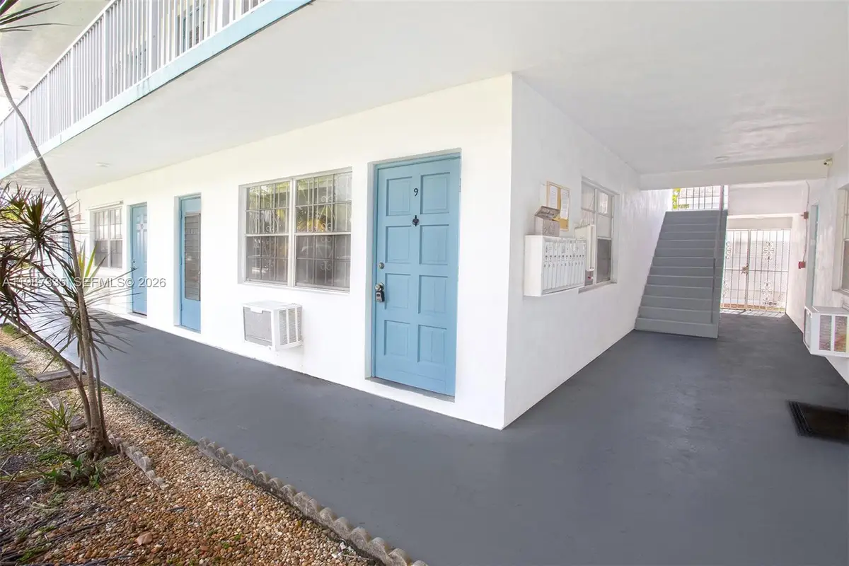 Address Withheld By Seller, Hollywood, FL 33020 - #1