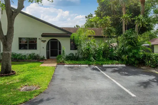 23318 SW 55th Way, Boca Raton, FL 33433