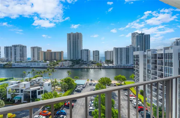 Address Withheld By Seller, Hallandale Beach, FL 33009