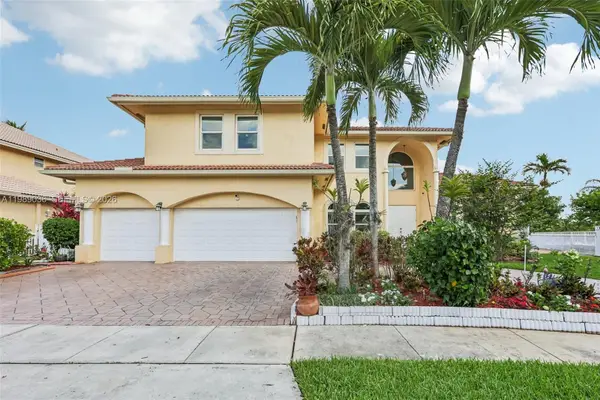 17211 SW 12th Street, Pembroke Pines, FL 33029