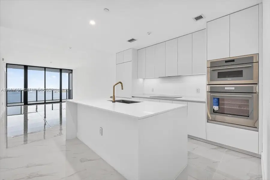 700 NE 24 2606 #2606, Miami, FL 33137 - #3