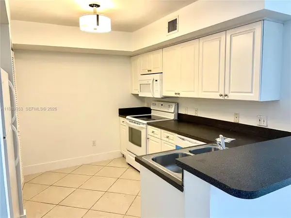150 NW 96th Avenue #9207, Pembroke Pines, FL 33024