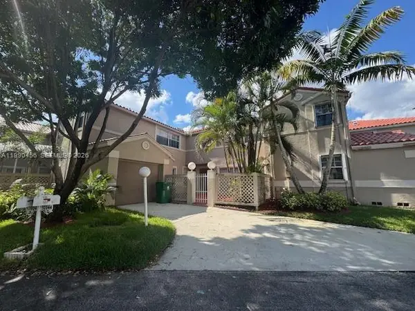 10944 Neptune Drive, Cooper City, FL 33026