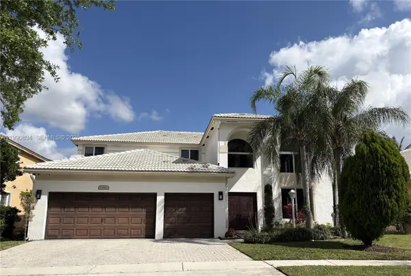 12513 NW 18th Manor, Pembroke Pines, FL 33028