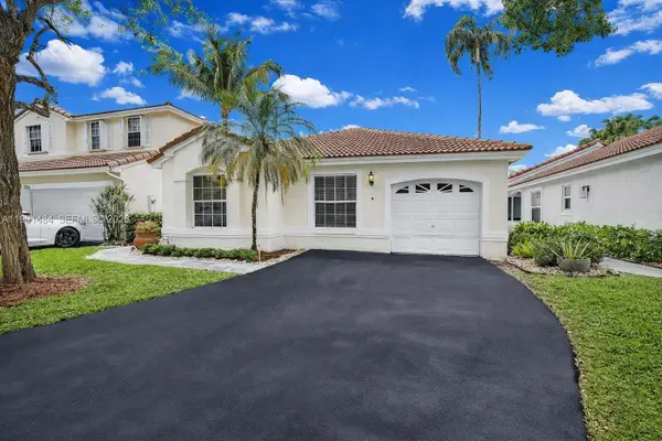 922 Opal Terrace, Weston, FL 33326