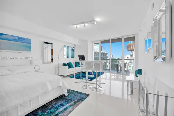 475 Brickell Avenue #5010, Miami, FL 33131