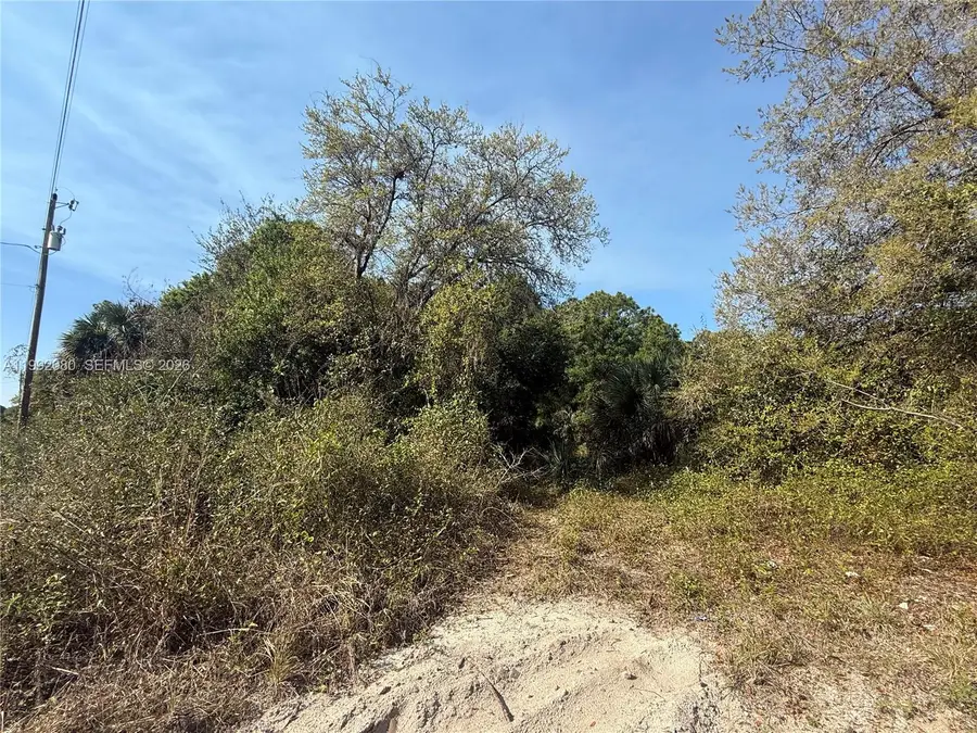 240 S Estribo Street, Clewiston, FL 33440 - #3