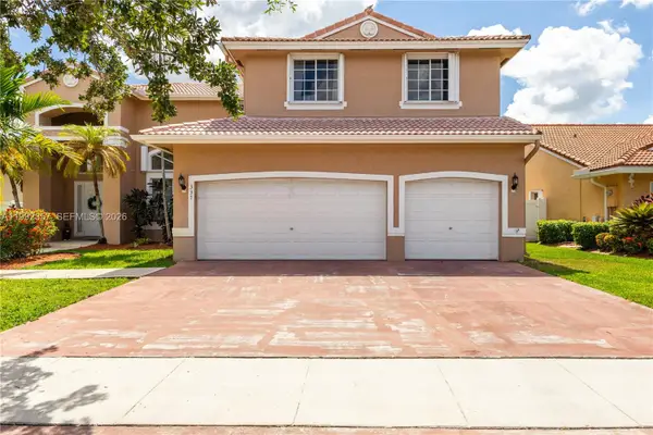 337 SW 188th Terrace, Pembroke Pines, FL 33029