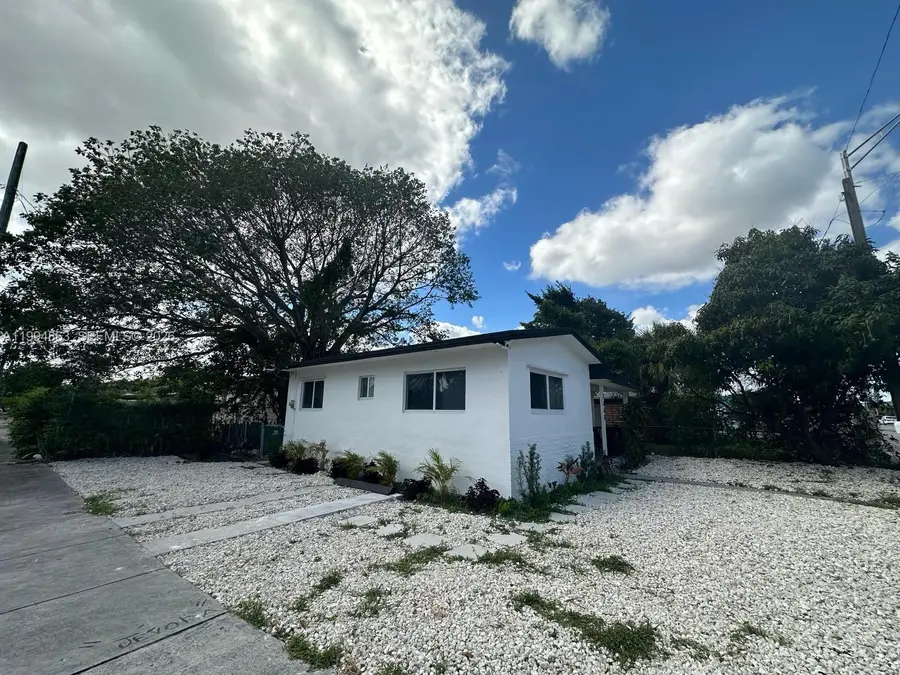 7460 NW 17th Avenue, Miami, FL 33147 - #2