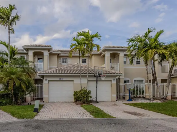17009 NW 22nd Street, Pembroke Pines, FL 33028