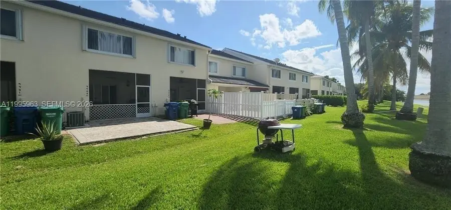 9905 NW 57th Manor, Coral Springs, FL 33076 - #2