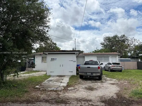 1424 NW 69th Street, Miami, FL 33147