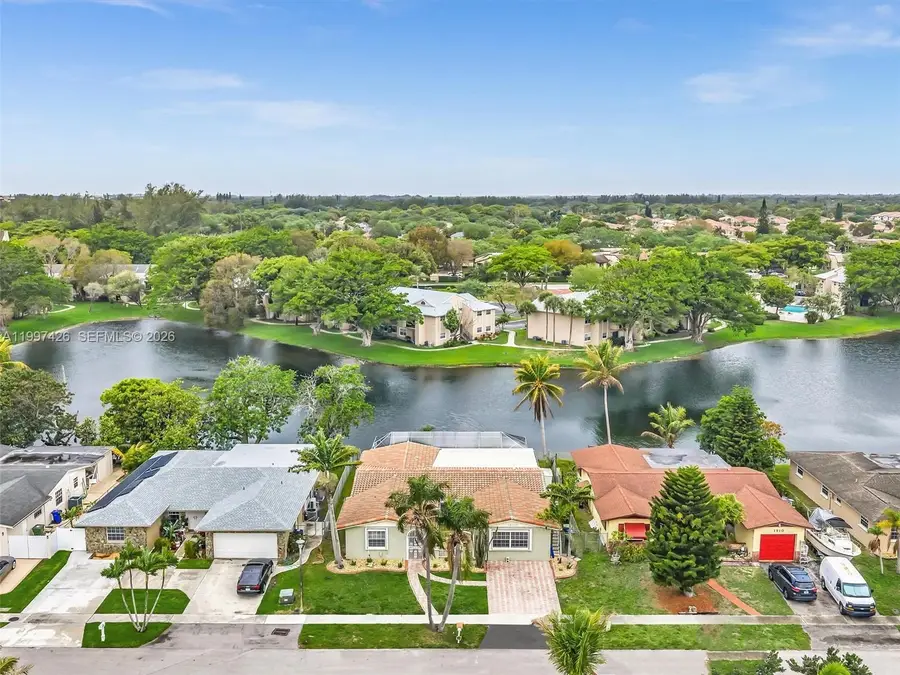 1900 NW 95th Avenue, Pembroke Pines, FL 33024 - #2