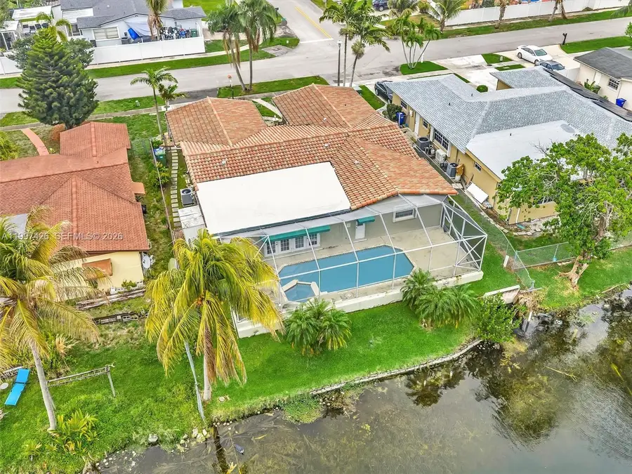 1900 NW 95th Avenue, Pembroke Pines, FL 33024 - #3