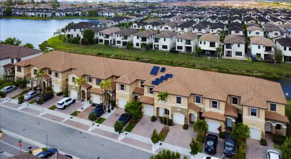 3335 W 94th Terrace, Hialeah, FL 33018