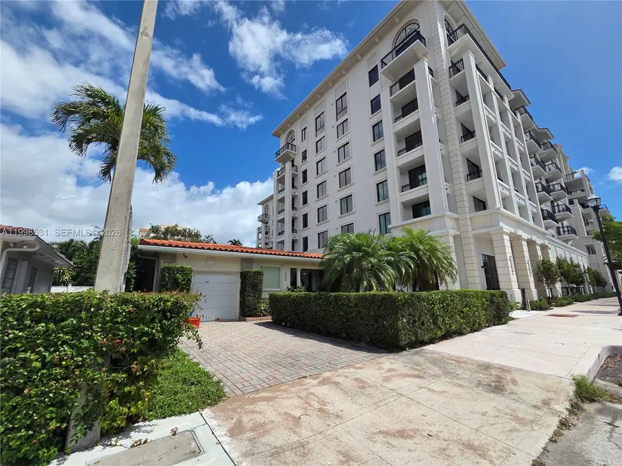 345 Malaga Avenue, Coral Gables, FL 33134 - #2