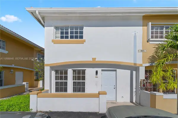 365 NW 109th Avenue #701, Miami, FL 33172