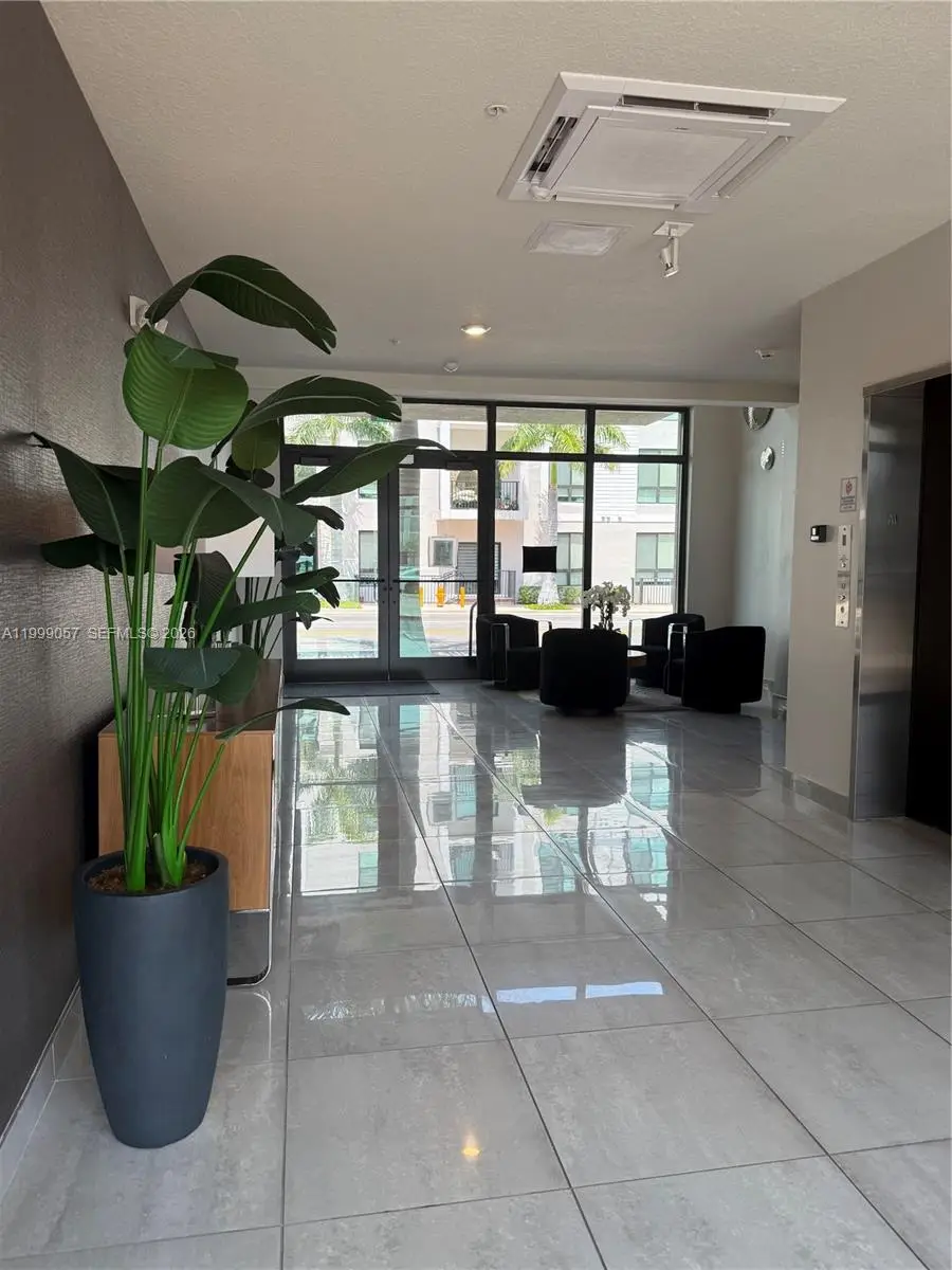 8167 NW 41st Street #E409, Doral, FL 33166 - #2
