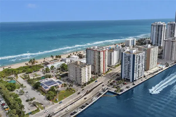1401 S Ocean Drive #302, Hollywood, FL 33019
