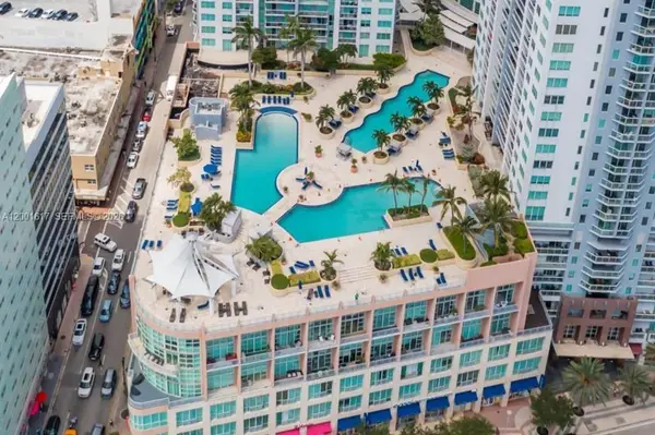 253 NE 2nd Street #1608, Miami, FL 33132