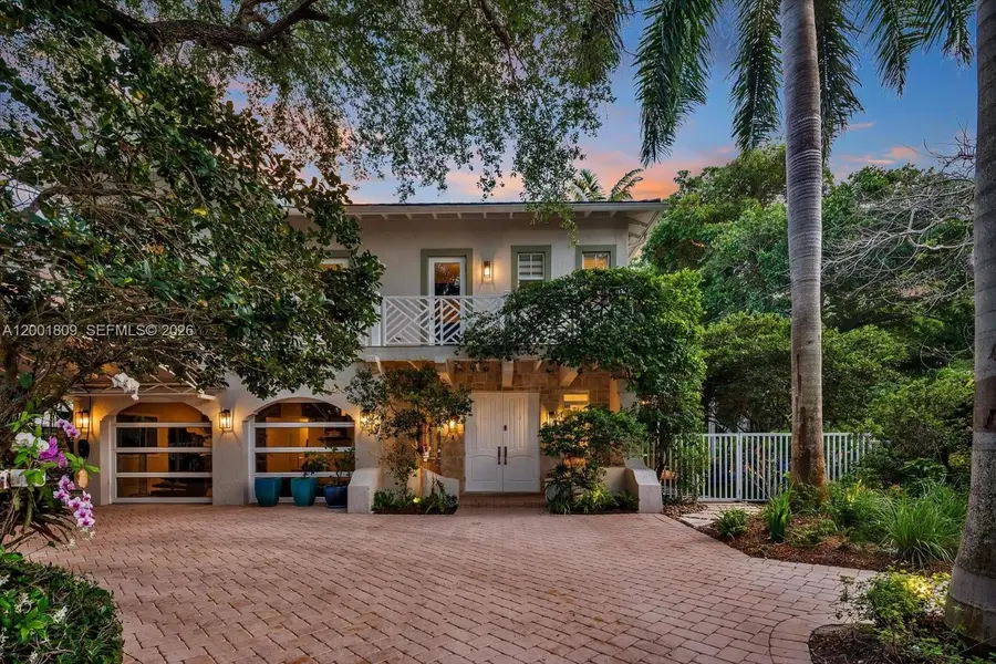 4090 Barbarossa Avenue, Miami, FL 33133 - #2