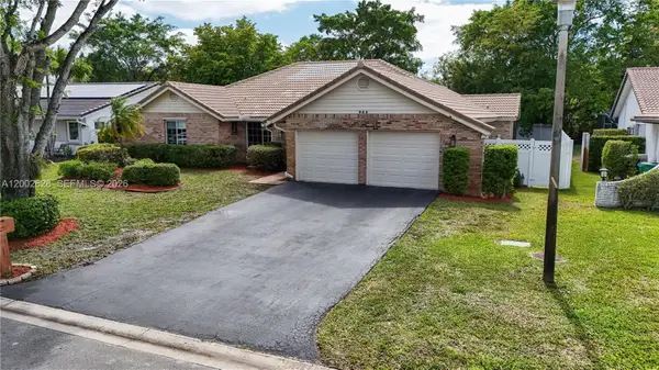 966 NW 114th Avenue, Coral Springs, FL 33071