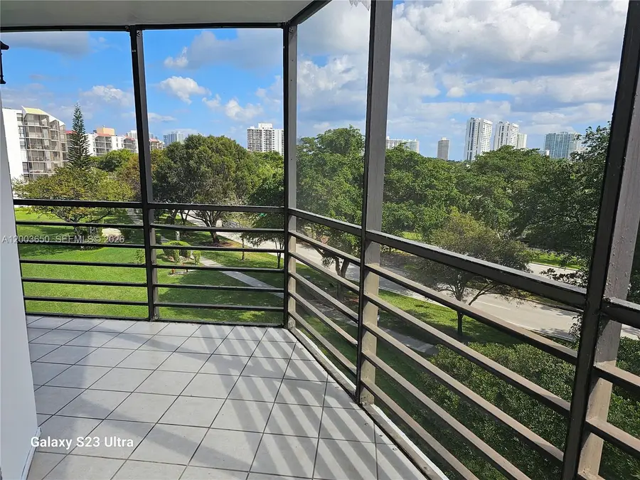 20400 W Country Club Drive #508, Aventura, FL 33180 - #2