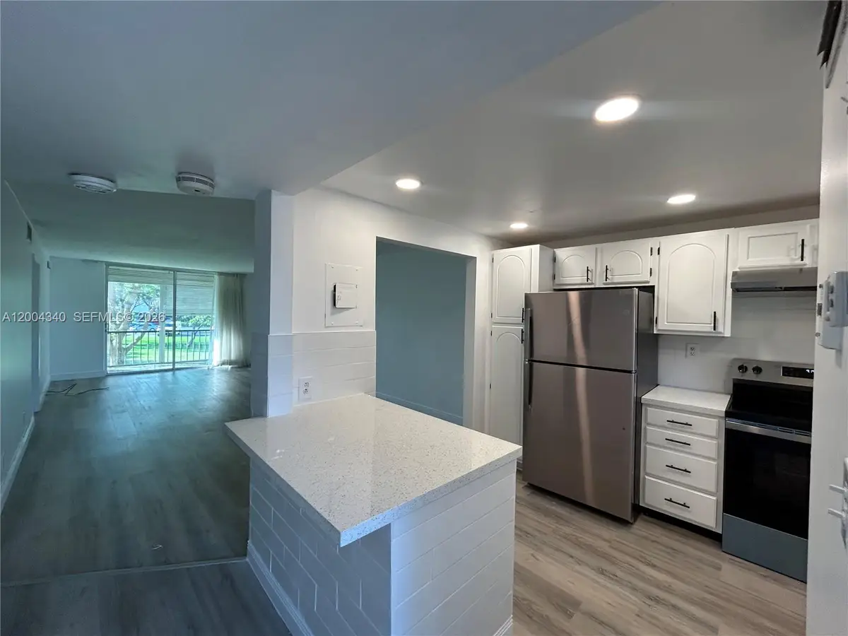 8962 S Hollybrook Boulevard #202, Pembroke Pines, FL 33025 - #1