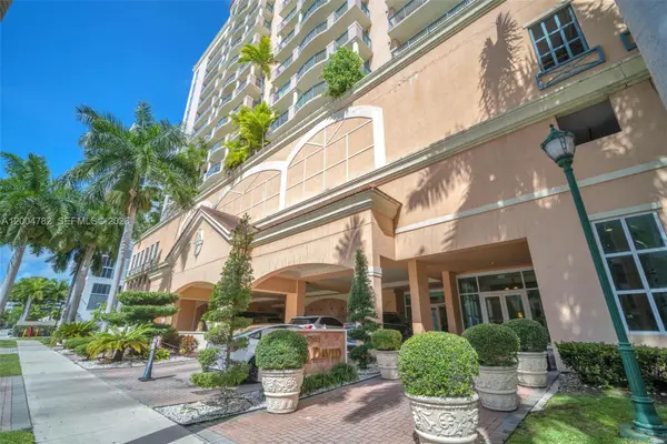 17555 Atlantic Boulevard #707, Sunny Isles Beach, FL 33160