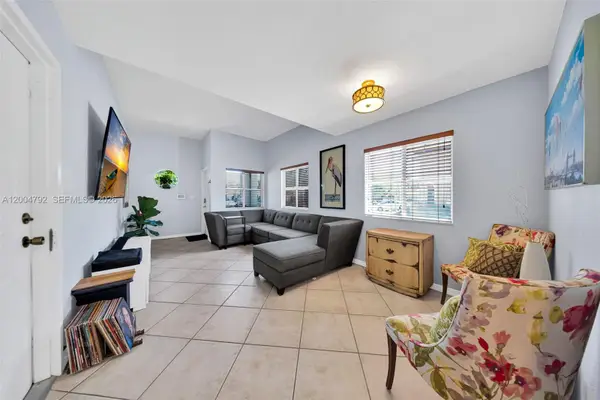 8906 SW 221st Terrace, Cutler Bay, FL 33190