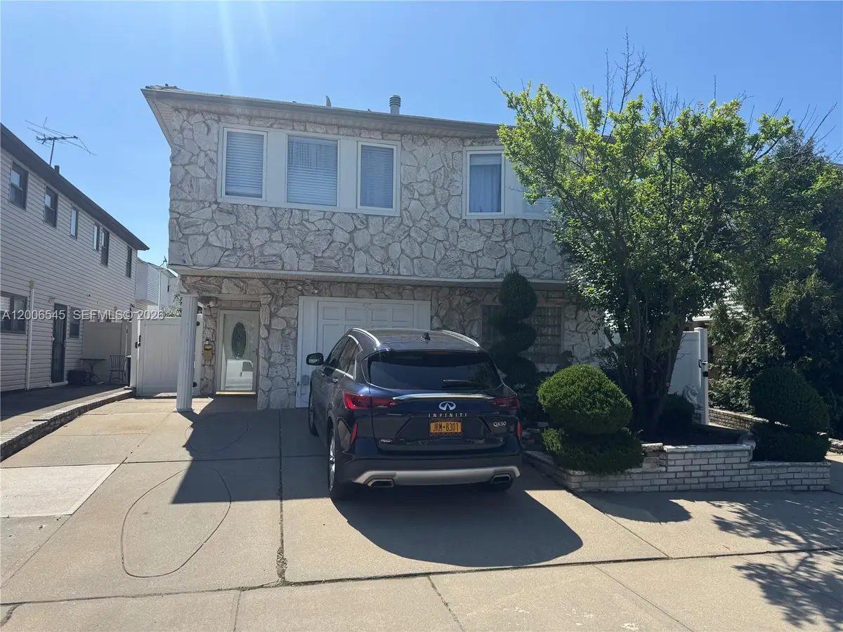 11 Rockne Street, Greenlawn, NY  - #1